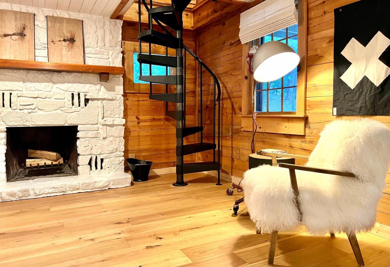 Glass Cabin Eureka Springs Esterno foto